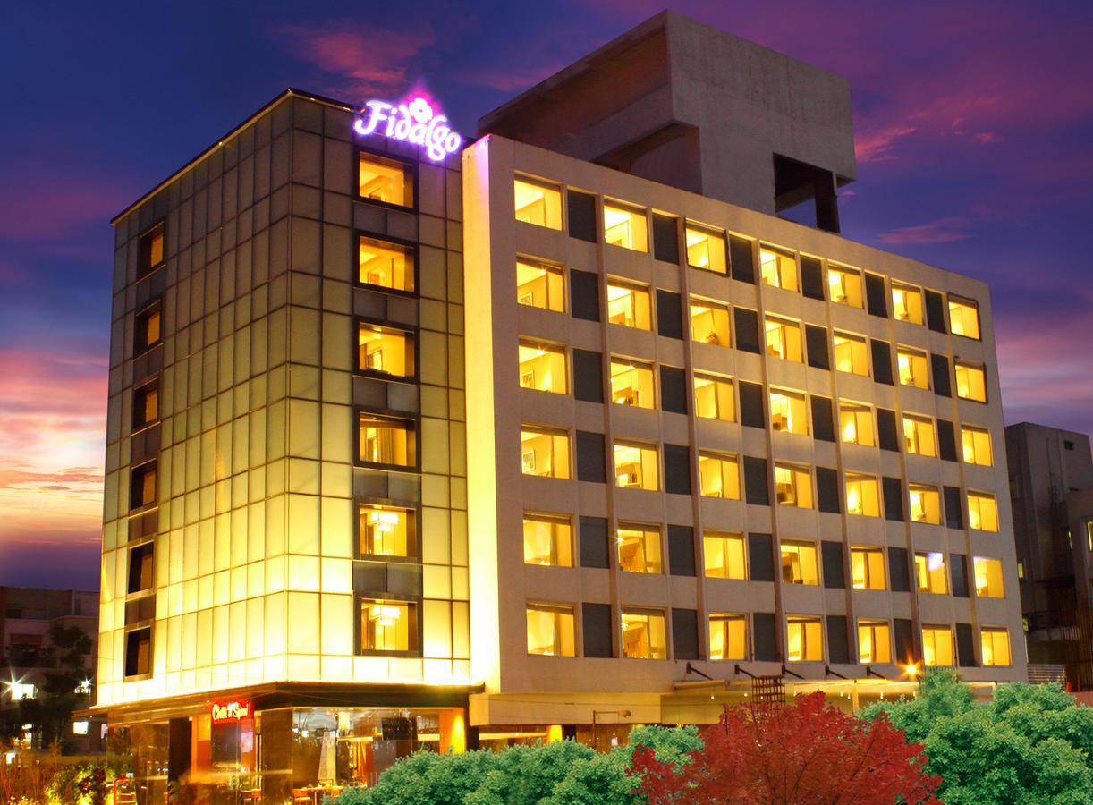 Hotel Fidalgo Pune Exterior foto